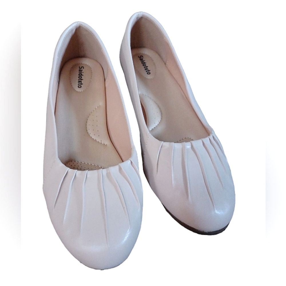 Saidoteto ballet flats Size 12 champagne Pink